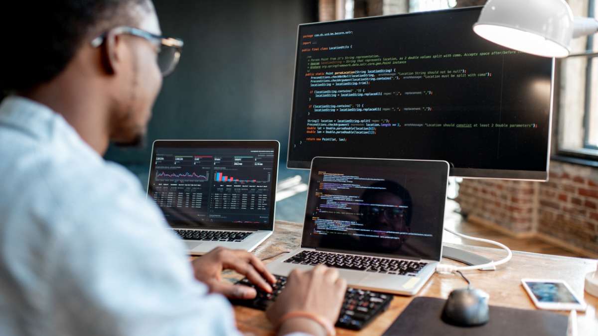 Why Custom Web & App Development is Essential for Business Growth in 2024